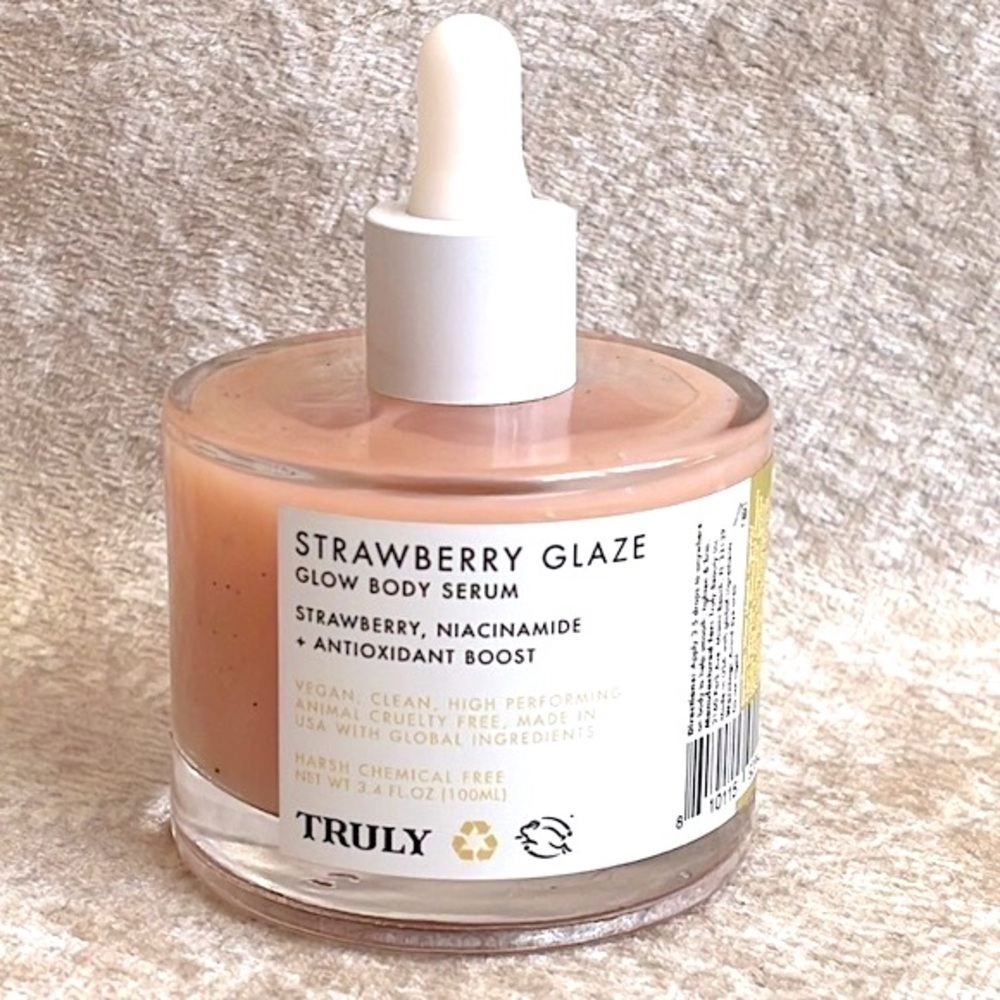 Brand New Truly Strawberry Glaze Glow Body Serum Vegan Clean Antioxidant Boost